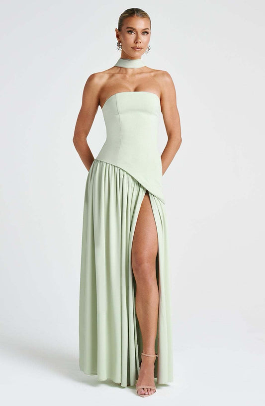 Tiana Velicius Maxi Kleid